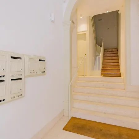 Rent4rest Castle View Family & Friends In Bairro Alto Lägenhet Lisboa