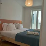 Apartment Rent4rest Castle View Family & Friends In Bairro Alto Lisbon
