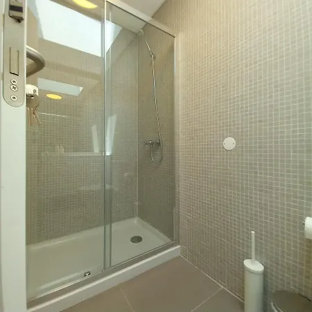 Rent4rest Castle View Family & Friends In Bairro Alto