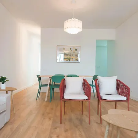 Rent4rest Castle View Family & Friends In Bairro Alto 아파트