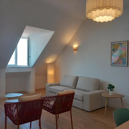 Rent4rest Castle View Family & Friends In Bairro Alto * Lizbona