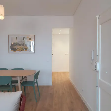 Rent4rest Castle View Family & Friends In Bairro Alto